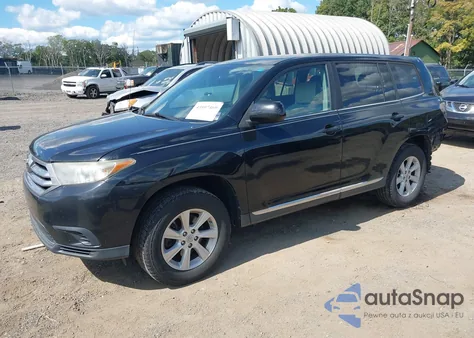 2012 Toyota Highlander Base V6 from USA, damaged, VIN 5TDBK3EH7CS111097